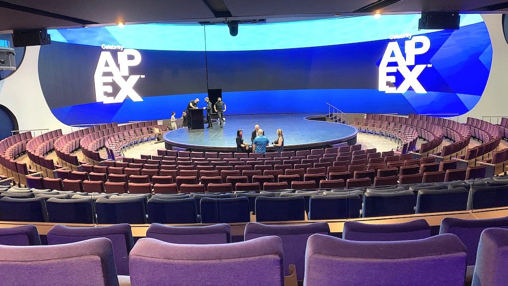 Celebrity-Apex-LED-Wall